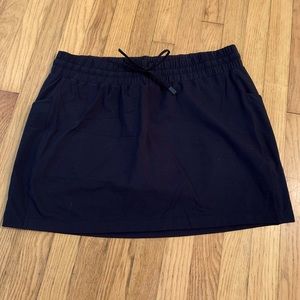 Athleta Excursion skirt/skort SZ L